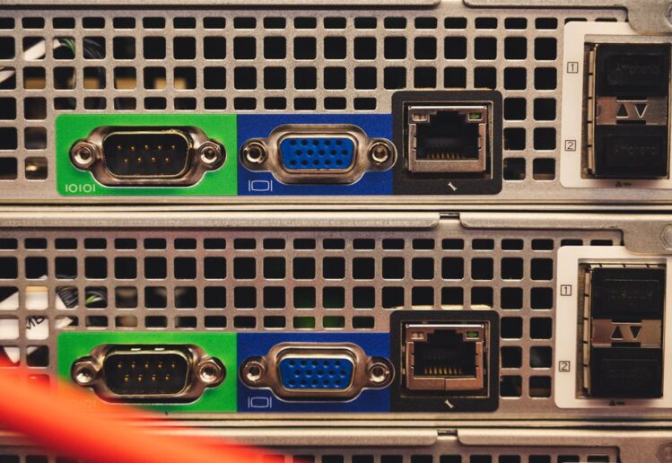 MariaDB MySQL farklari: Web Hosting Performans ve Güvenlik