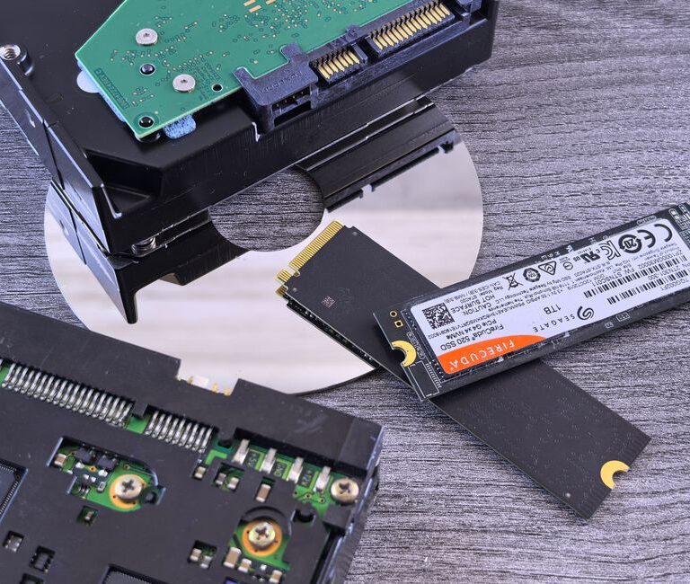 NVMe SSD Performans: WordPress ve Joomla İçin Donanım Rehberi
