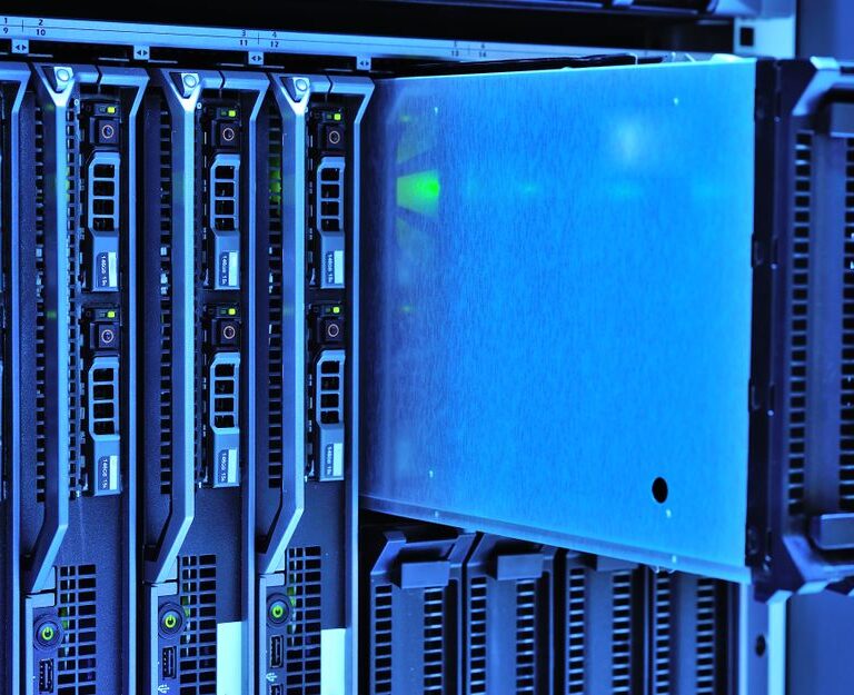 sunucu SLA tasarimi: Web Hosting ve E-posta Garantisi